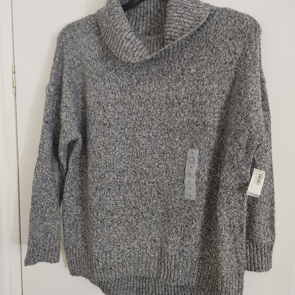 Old Navy Turtle neck